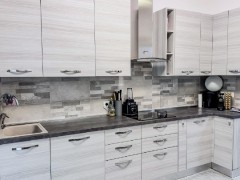 QUADRILOCALE CON BOX E CANTINA!! - 10