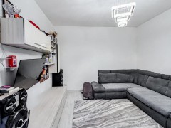 QUADRILOCALE CON BOX E CANTINA!! - 5