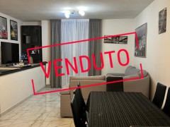 QUADRILOCALE CON POSTO AUTO - 1