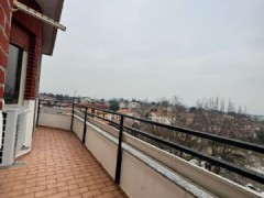 AMPIO E LUMINOSO TRILOCALE!! - 8